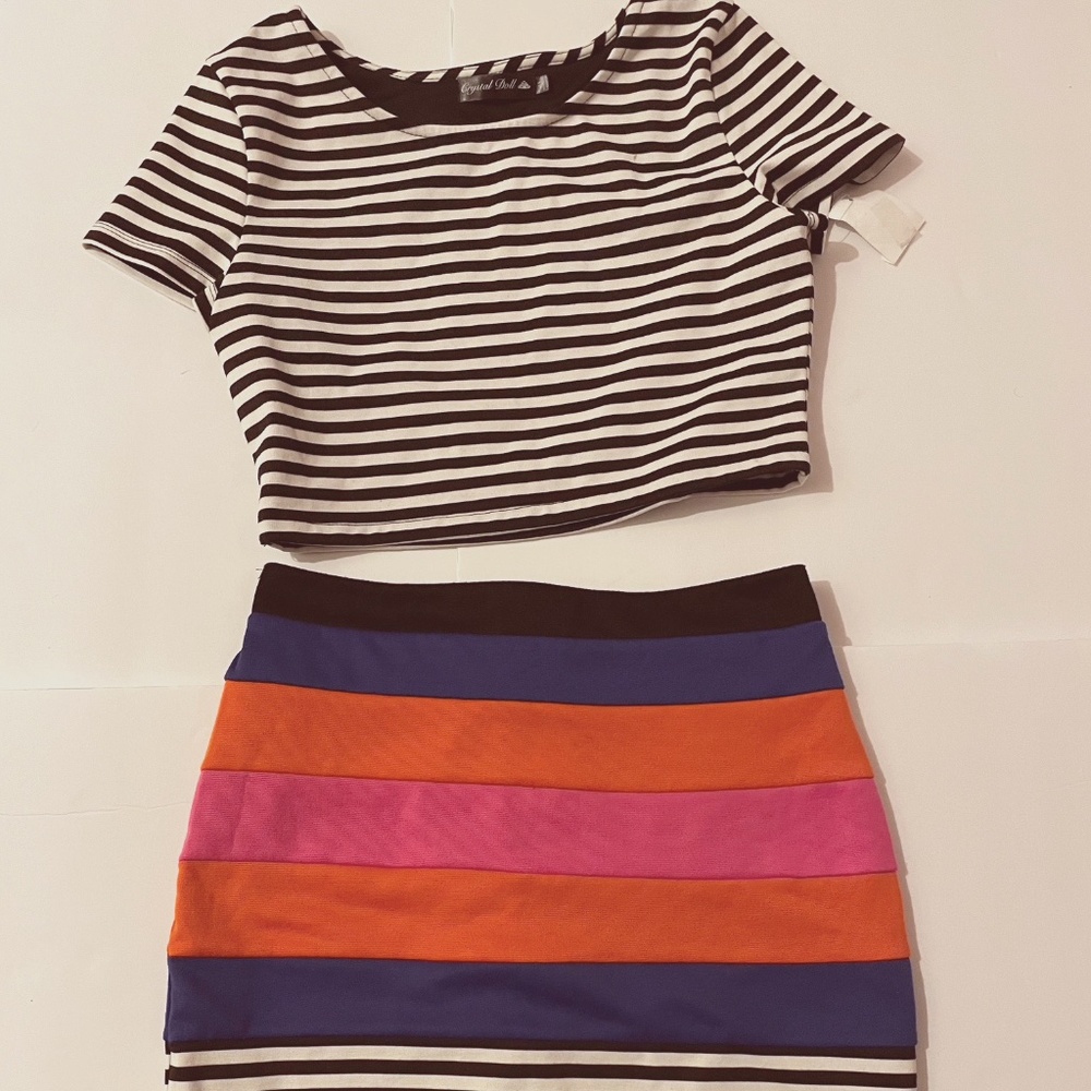 Two piece skirt set